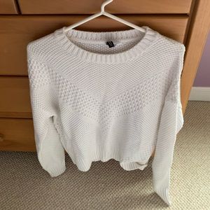 H&M White Sweater